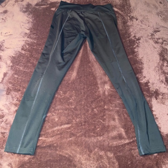 Ariat Equestrian Riding Apparel Bundle - Picture 6 of 8